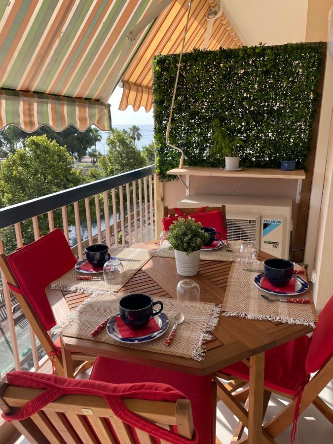 Appartement rénové vue mer avec garage Cagnes-sur-Mer Exterior foto